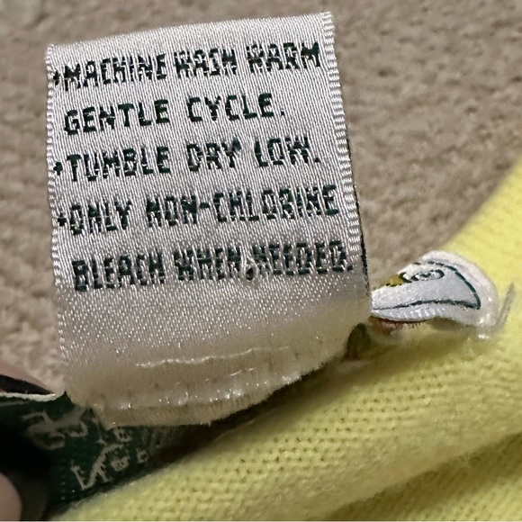 Men’s Vintage Augusta National Golf Shop Light Yellow V Neck Sweater Size XXL - Picture 5 of 5